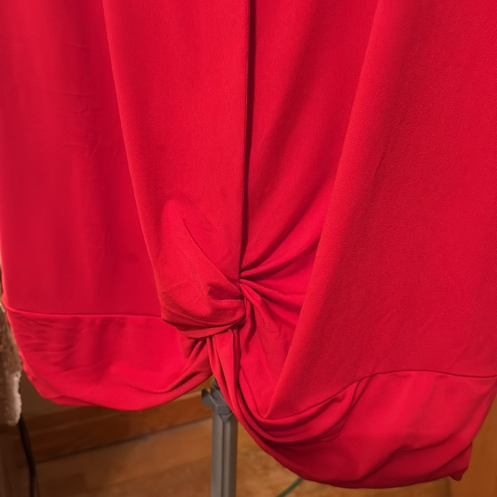 Eloquii Red Dolman Sleeve Tie Front Blouse. Size 14/16. Like new - Picture 2 of 4